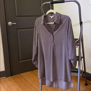 Pleione patterned blouse with button-up sleeves